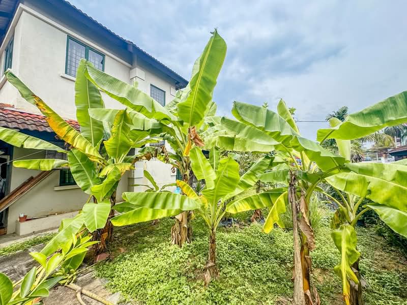 Rumah Berkembar untuk Dijual di Bandar Tasik Kesuma (Beranang) - Norafian SMH - Exterior - PropertyGuru.com.my