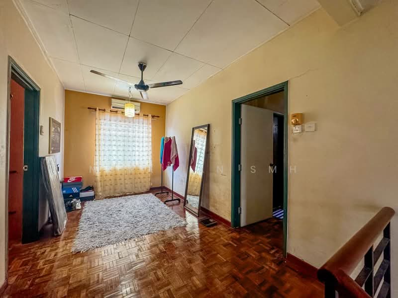 Rumah Berkembar untuk Dijual di Bandar Tasik Kesuma (Beranang) - Norafian SMH - Bedroom - PropertyGuru.com.my