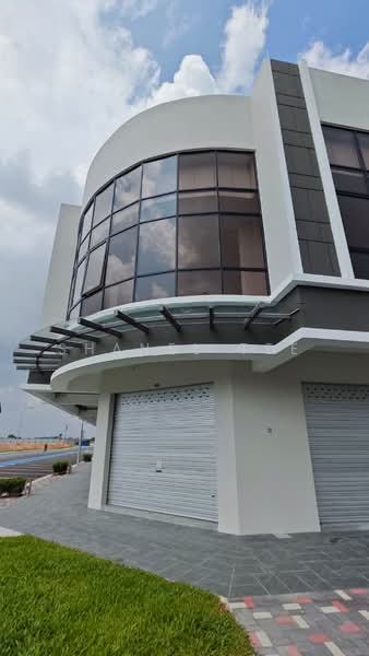 Kedai untuk Disewa di Kluang (Johor) - Shanel Tee - Exterior - PropertyGuru.com.my