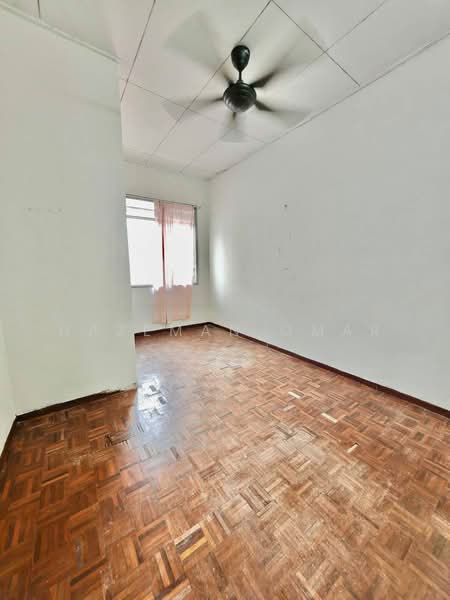 Rumah Teres 2 Tingkat untuk Dijual di Taman Puncak Jalil (Seri Kembangan) - Hazeman Omar - Interior - PropertyGuru.com.my