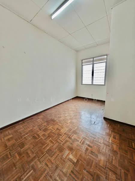 Rumah Teres 2 Tingkat untuk Dijual di Taman Puncak Jalil (Seri Kembangan) - Hazeman Omar - Interior - PropertyGuru.com.my
