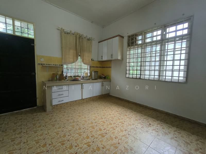Bungalow House for Sale in Kota Bharu (Kelantan) - Nabila Nazori - Kitchen - PropertyGuru.com.my