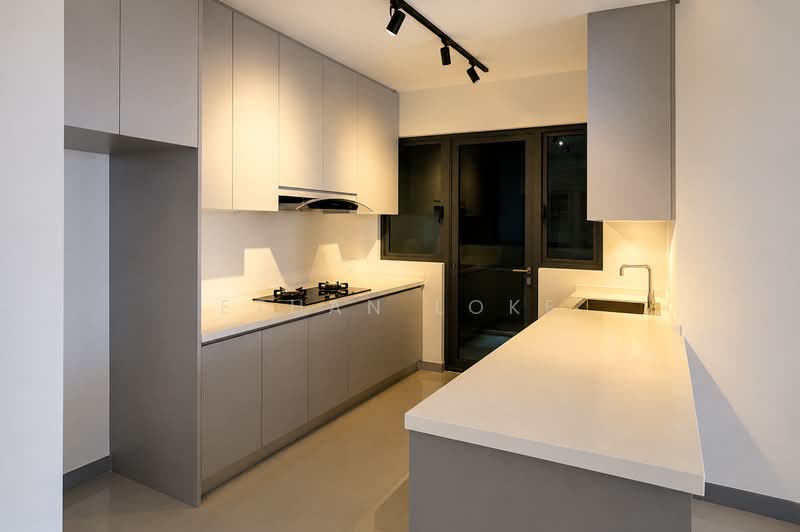 Servis Apartment untuk Disewa di United Point (Residensi Berpadu) - Ethan Loke - Kitchen - PropertyGuru.com.my