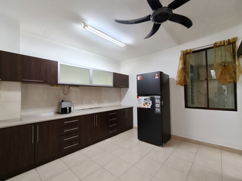 Rumah Kluster untuk Disewa di Austin (Johor Bahru) - Cindy Soh - Kitchen - PropertyGuru.com.my