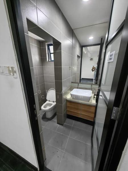 Shop / Office for Rent in Kelana Jaya (Petaling Jaya) - Geralyn Chionh - Bathroom - PropertyGuru.com.my