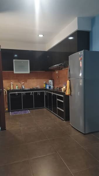 Rumah Teres untuk Dijual di Bandar Seri Impian (Kluang) - Shanel Tee - Kitchen - PropertyGuru.com.my