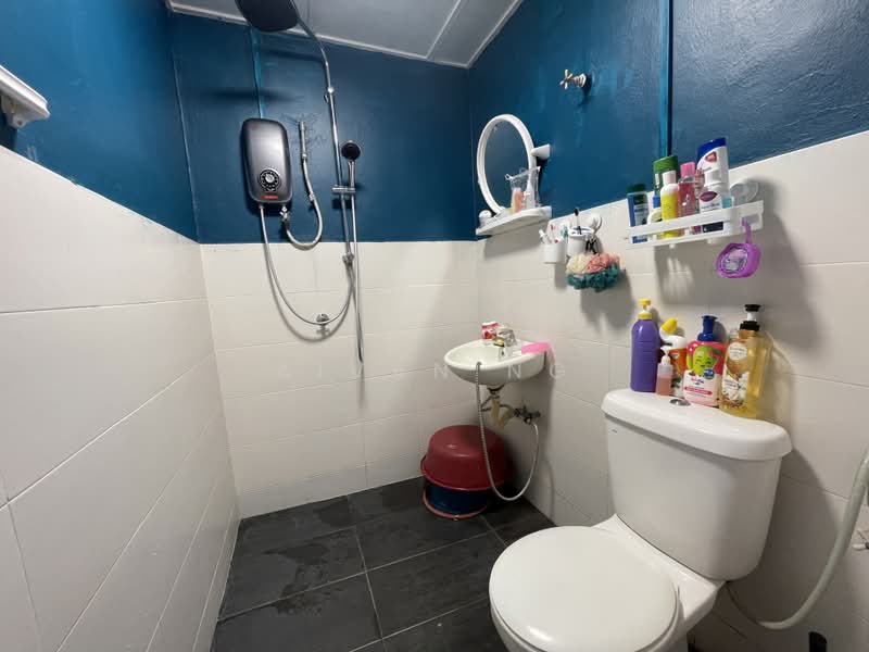 Rumah Teres 2 Tingkat untuk Dijual di Bandar Mahkota Cheras (Cheras) - Aivan Ng - Bathroom - PropertyGuru.com.my
