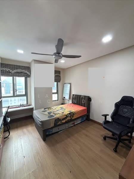 Condominium for Sale at The Capsquare Residences - Lachman Mulchandani - Third bedroom - PropertyGuru.com.my