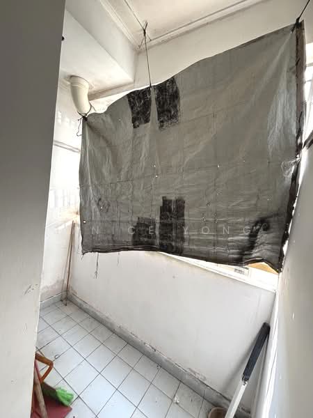 Pangsapuri untuk Dijual di Vista Seri Alam - Janice Yong - Balcony - PropertyGuru.com.my