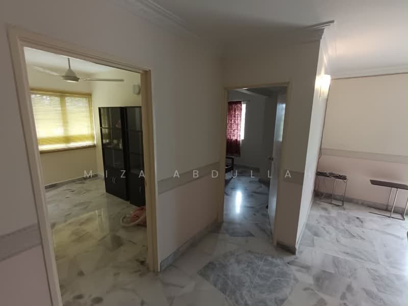 Apartment for Rent at Pangsapuri Mayang - Miza Abdullah - PropertyGuru.com.my