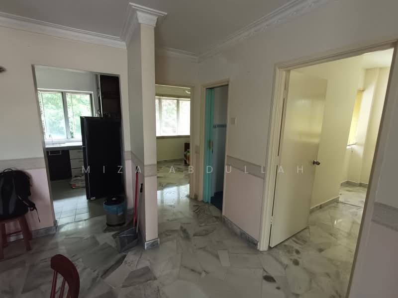 Apartment for Rent at Pangsapuri Mayang - Miza Abdullah - PropertyGuru.com.my