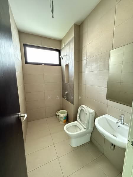 Rumah Teres 2-Tingkat untuk Dijual di Taman Bukit Subang (Shah Alam) - Ka Ee - Bathroom - PropertyGuru.com.my