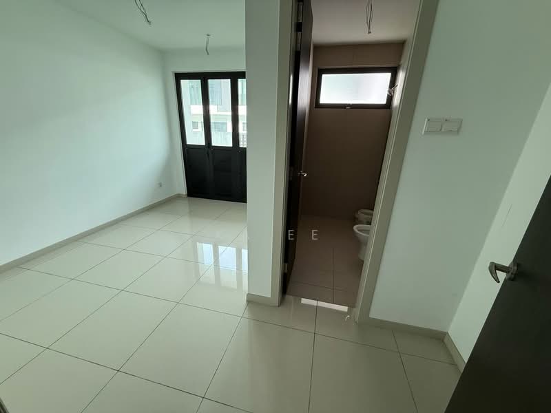 Rumah Teres 2-Tingkat untuk Dijual di Taman Bukit Subang (Shah Alam) - Ka Ee - Interior - PropertyGuru.com.my