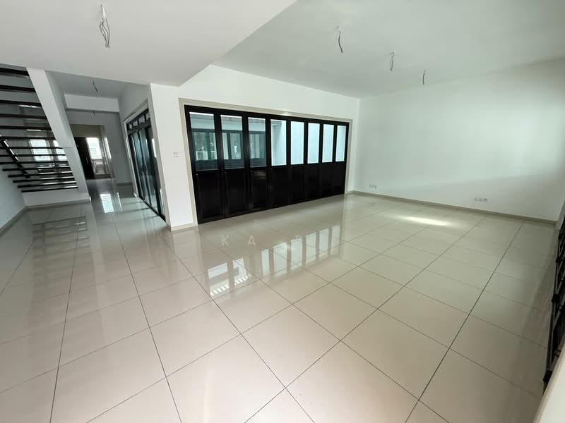 Rumah Teres 2-Tingkat untuk Dijual di Taman Bukit Subang (Shah Alam) - Ka Ee - Interior - PropertyGuru.com.my