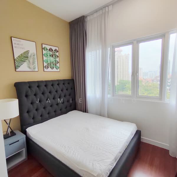 Kediaman Servis untuk Disewa di Pavilion Ceylon Hill - Jamie Yong - Bedroom - PropertyGuru.com.my