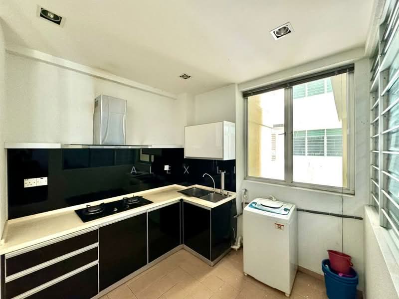 Kondominium untuk Disewa di The Waterfront Condominium - Alex Lim - Kitchen - PropertyGuru.com.my