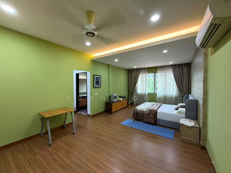 Bungalow for Sale in Bukit Ledang (Damansara Heights) - Hugo Gooi - Bedroom - PropertyGuru.com.my