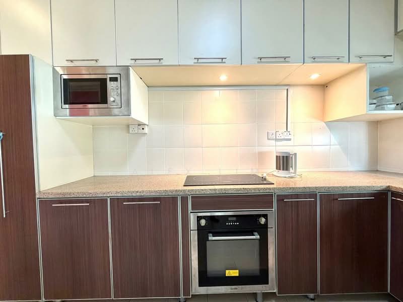 Kondominium untuk Disewa di The Waterfront Condominium - Alex Lim - Kitchen - PropertyGuru.com.my