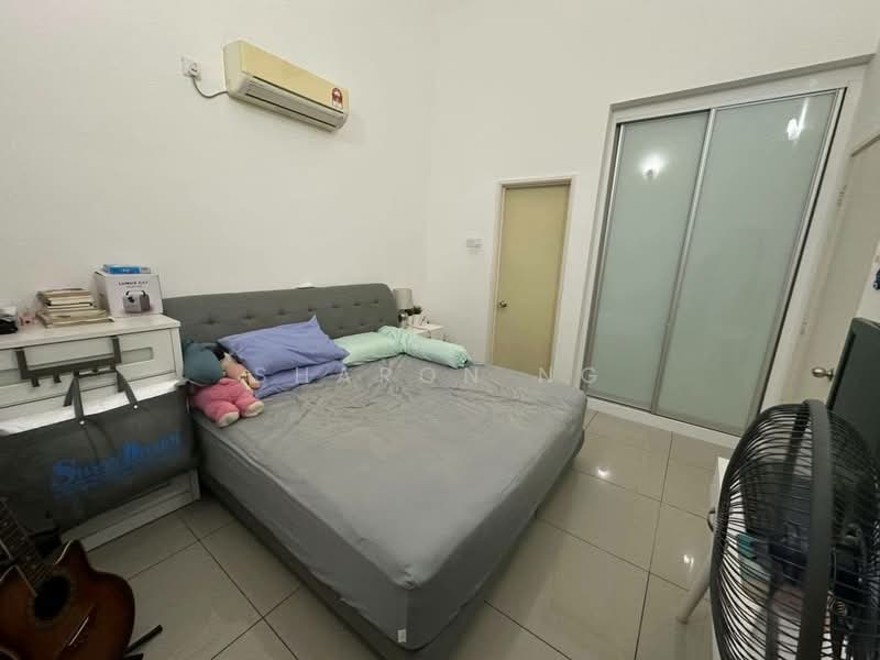 2-storey Terraced House for Sale in Skudai (Johor) - Sharon Ng - Bedroom - PropertyGuru.com.my