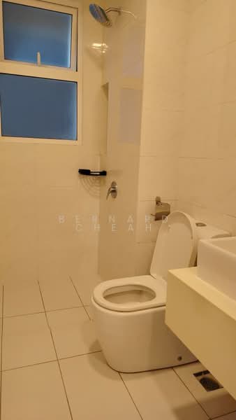 Servis Apartment untuk Disewa di Eco Sky - Bernard Cheah - Bathroom - PropertyGuru.com.my