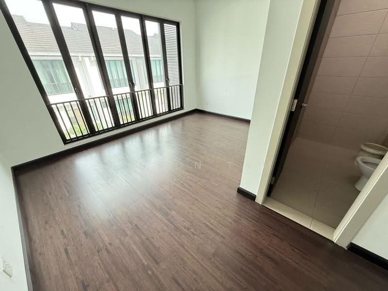 Rumah Teres 2-Tingkat untuk Dijual di Taman Bukit Subang (Shah Alam) - Winson Tam - Interior - PropertyGuru.com.my