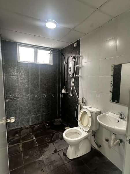 Apartment for Sale at M'tiara - Yvonne Lim - Bathroom - PropertyGuru.com.my