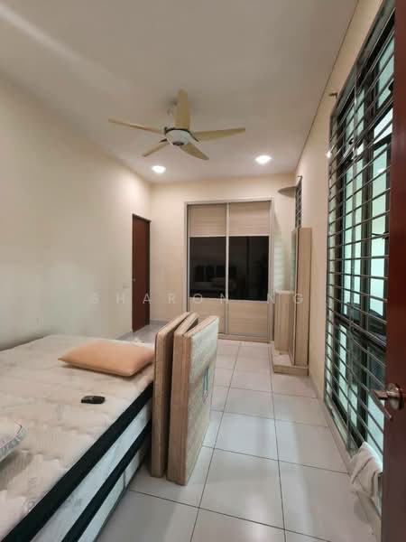 Cluster House for Sale in Taman Sutera Utama (Skudai) - Sharon Ng - Bedroom - PropertyGuru.com.my