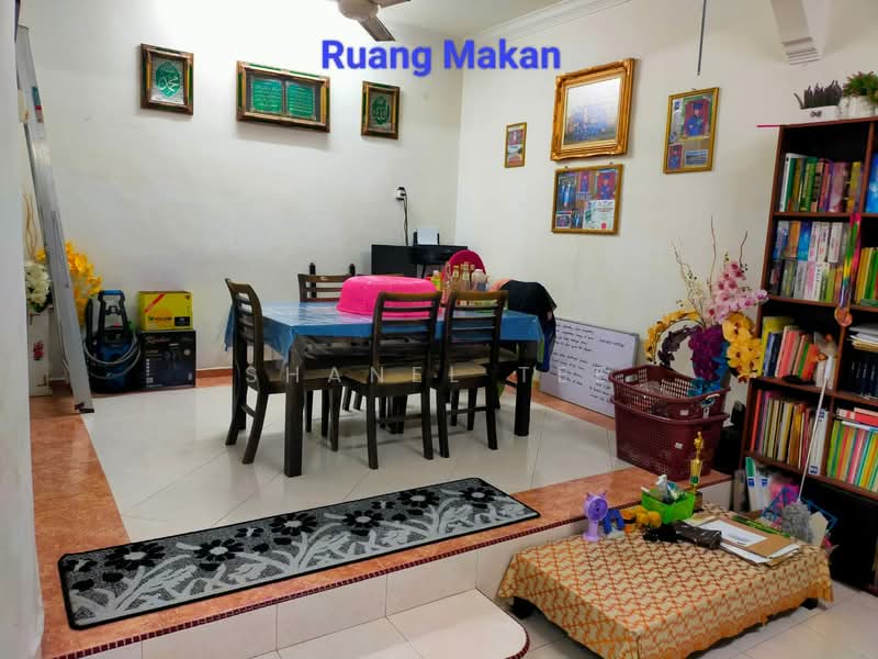 Rumah Teres 2-Tingkat untuk Dijual di Segamat (Johor) - Shanel Tee - Dining Room - PropertyGuru.com.my