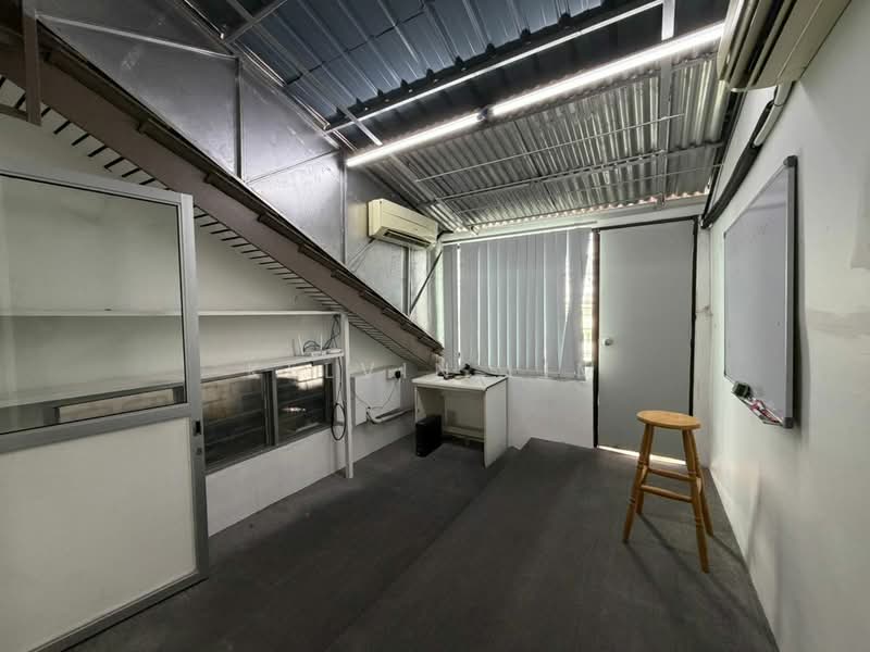 Rumah Teres 2 Tingkat untuk Dijual di Island Park (Jelutong) - Kelvin Lim - PropertyGuru.com.my