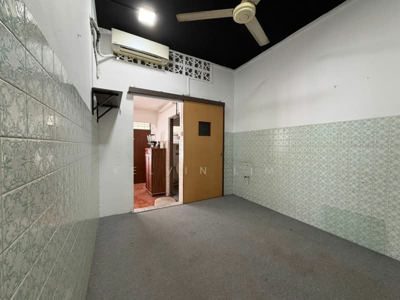 Rumah Teres 2 Tingkat untuk Dijual di Island Park (Jelutong) - Kelvin Lim - PropertyGuru.com.my
