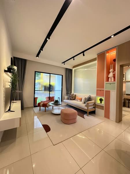 Servis Apartment untuk Dijual di Santai @ Eco Spring - Edven Ng - Living Room - PropertyGuru.com.my