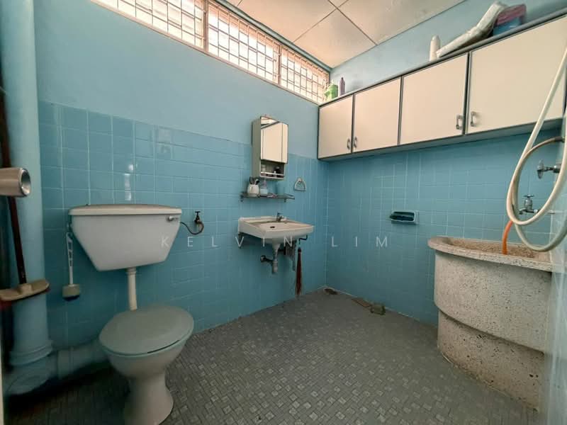 2-storey Terraced House for Sale in Island Glades (Jelutong) - Kelvin Lim - PropertyGuru.com.my