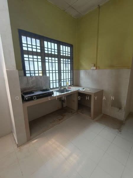 1-storey Terraced House for Sale in Taman Nusa Bestari (Iskandar Puteri (Nusajaya)) - Ong Lih Shyan - Kitchen - PropertyGuru.com.my