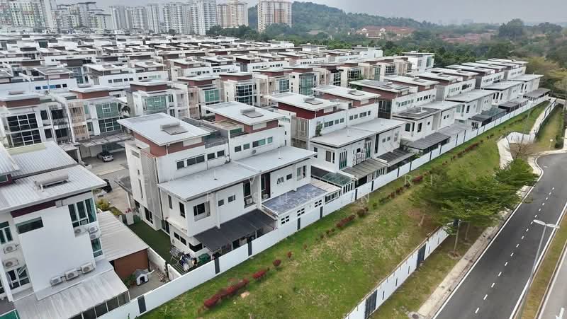 Rumah Berkembar untuk Dijual di Cyberjaya (Selangor) - Keasavan Hari Krishnan - Exterior - PropertyGuru.com.my