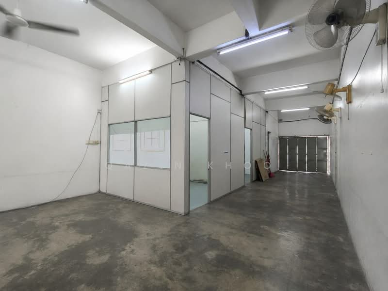 Shop for Rent in Taman Cempaka (Ipoh) - Qazin Khoo - Interior - PropertyGuru.com.my