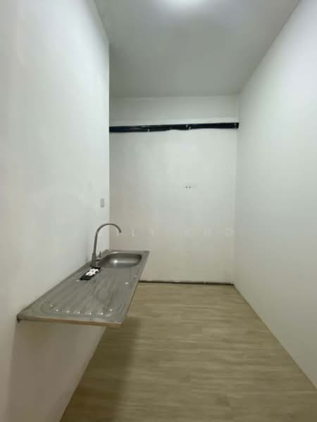 Shop / Office for Rent in Kota Damansara (Selangor) - Emily Kho - Interior - PropertyGuru.com.my