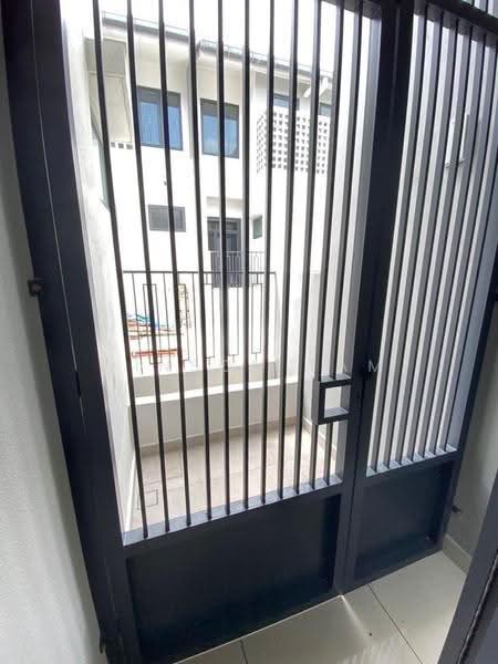 Rumah Teres 2-Tingkat untuk Dijual di Elmina (Shah Alam) - Winson Tam - Exterior - PropertyGuru.com.my
