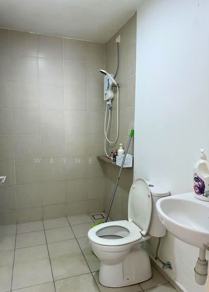 Kondominium untuk Dijual di Windows on The Park - WAYNE SHENG - Bathroom - PropertyGuru.com.my