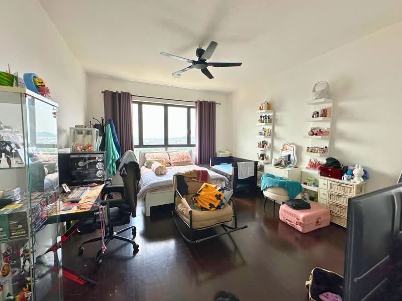 Kondominium untuk Dijual di Windows on The Park - WAYNE SHENG - Master Bed - PropertyGuru.com.my