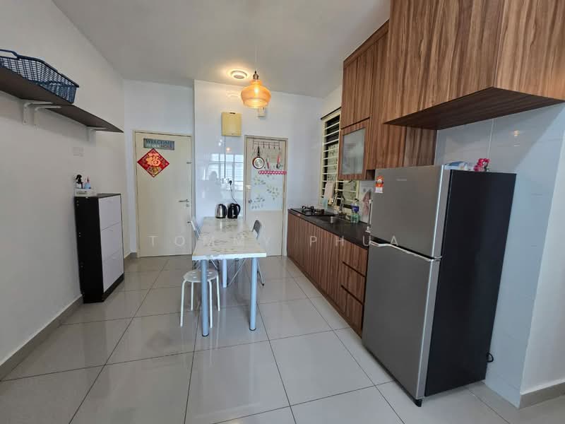 Service Residence for Rent at ARC @ Austin Hills - Tommy Phua - Kitchen - PropertyGuru.com.my