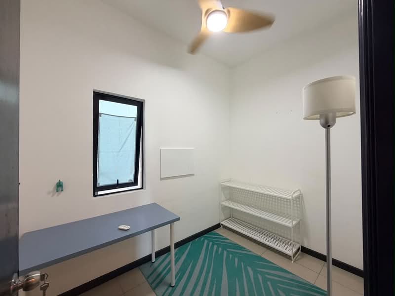 Kediaman Servis untuk Disewa di Molek Regency - Lim Wei Li - PropertyGuru.com.my