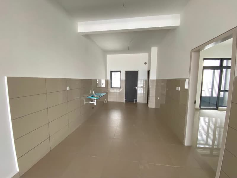 2-storey Terraced House for Sale in Elmina (Shah Alam) - Ka Ee - Kitchen - PropertyGuru.com.my