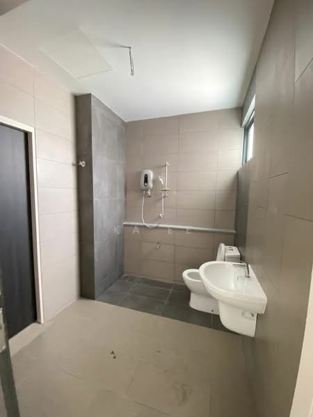 2-storey Terraced House for Sale in Elmina (Shah Alam) - Ka Ee - Bathroom - PropertyGuru.com.my