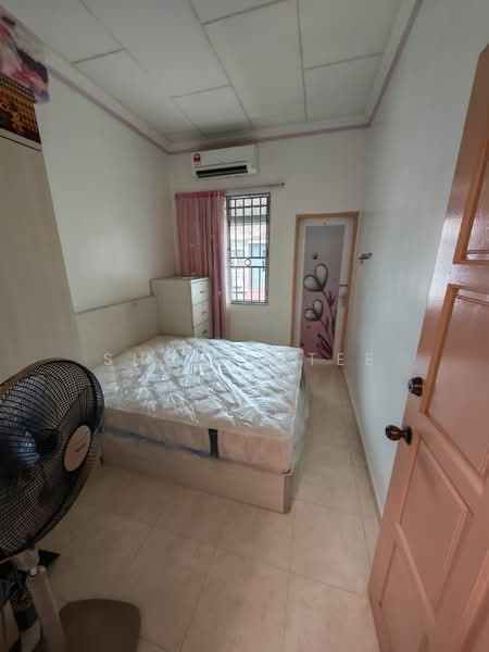 Rumah Teres 2-Tingkat untuk Dijual di Segamat (Johor) - Shanel Tee - Bedroom - PropertyGuru.com.my