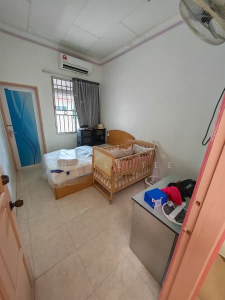 Rumah Teres 2-Tingkat untuk Dijual di Segamat (Johor) - Shanel Tee - Bedroom - PropertyGuru.com.my