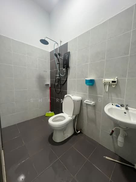 Cluster House for Sale in Taman Pulai Mutiara (Iskandar Puteri (Nusajaya)) - Sharon Ng - Bathroom - PropertyGuru.com.my