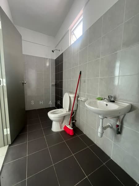 Cluster House for Sale in Taman Pulai Mutiara (Iskandar Puteri (Nusajaya)) - Sharon Ng - Bathroom - PropertyGuru.com.my