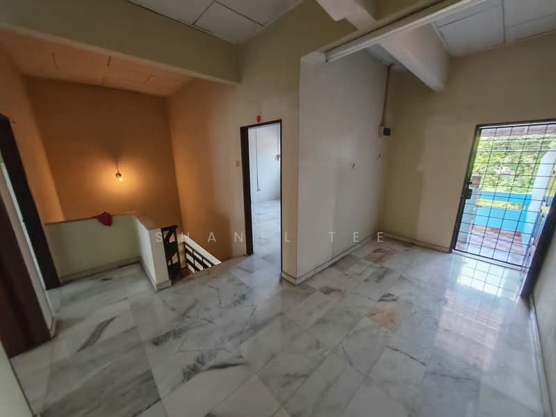 Rumah Teres 2-Tingkat untuk Dijual di Taman Segar (Segamat) - Shanel Tee - Corridor - PropertyGuru.com.my