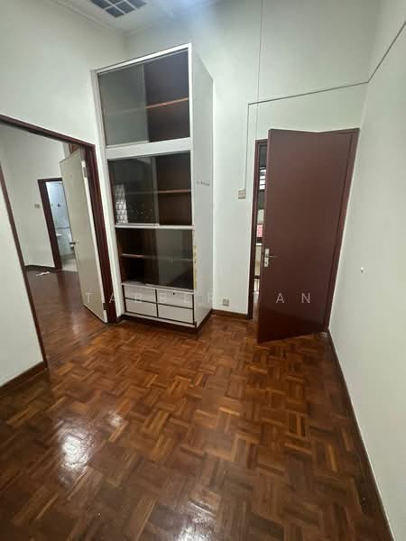 2.5-storey Terraced House for Rent in Taman Seputeh (Seputeh) - Tabber Tan - Interior - PropertyGuru.com.my