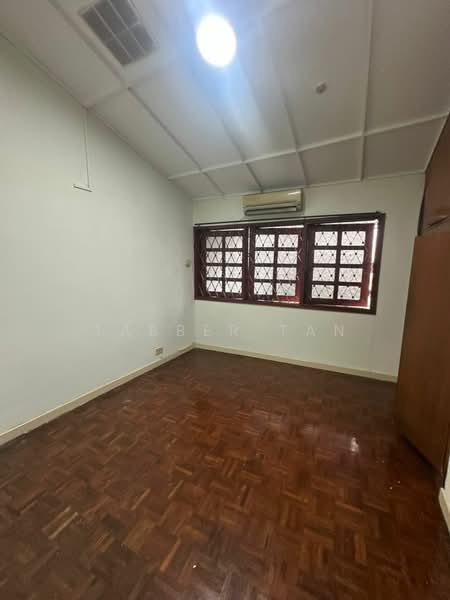2.5-storey Terraced House for Rent in Taman Seputeh (Seputeh) - Tabber Tan - Interior - PropertyGuru.com.my